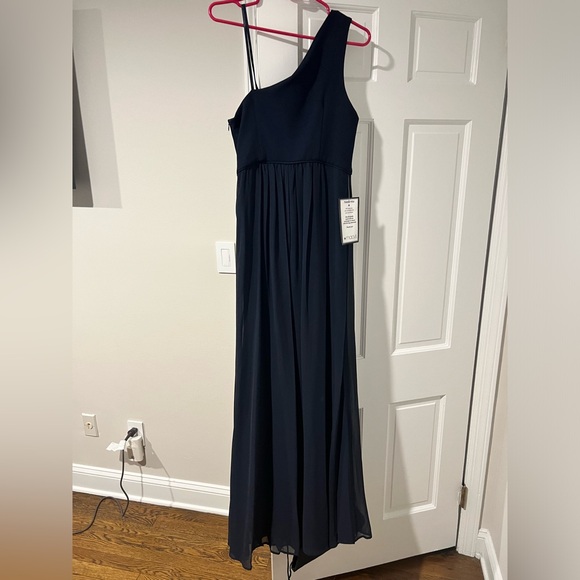 ADRIANNA PAPELL One-Shoulder Chiffon Gown - Picture 2 of 7